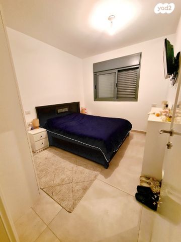 דירה, עלומים, אזור הבילויים, רמת גן