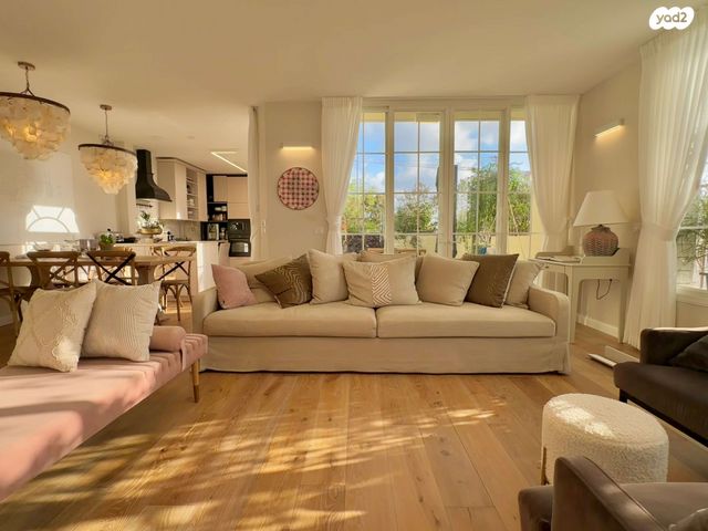 גג/ פנטהאוז