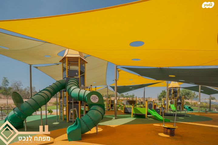 דירה, יהושוע אזולאי, נווה שרון / שער העיר, נתיבות