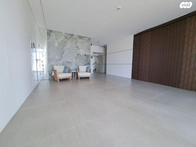 דירת גן, אלמוג 4, אכזיב, נהריה