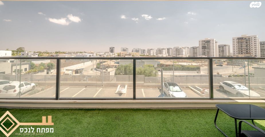 דירה, יהושוע אזולאי, נווה שרון / שער העיר, נתיבות