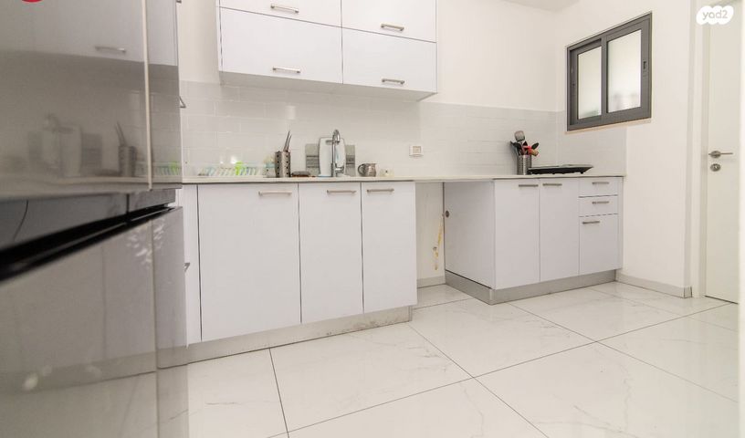 דירה, שמואל שרירא, רביבים, גני ראשון, ראשון לציון