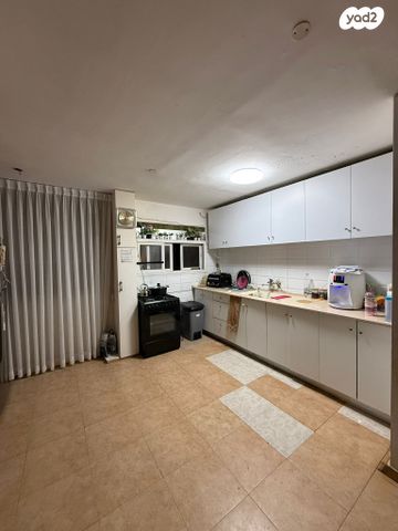 דירה, דוד הכהן, רמב"ם, באר יעקב