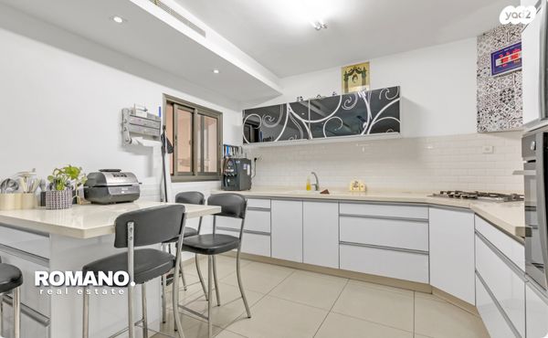 דירה, משה ובר, אפרידר, אשקלון