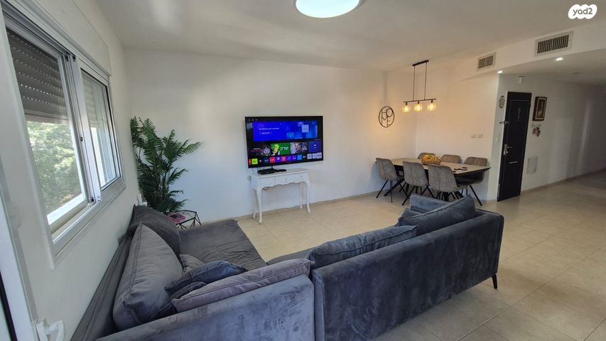 דירה, אוסישקין, אחוזת כנרת, טבריה