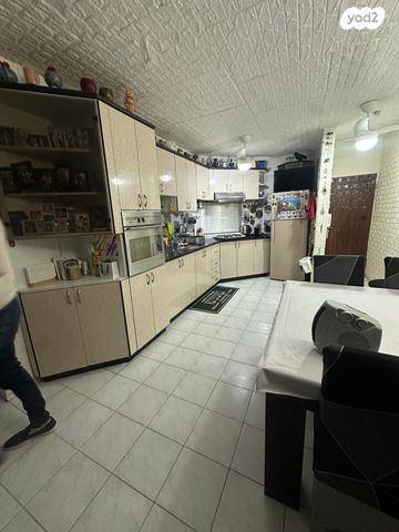 אהרון ציזלינג 