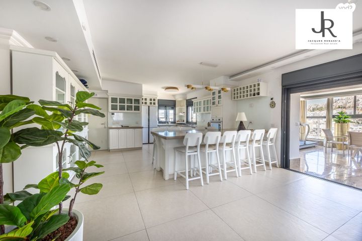 גג/ פנטהאוז, חומת שמואל, הר חומה, ירושלים