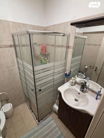 דירה, דובדבן הכפר, כפר סבא