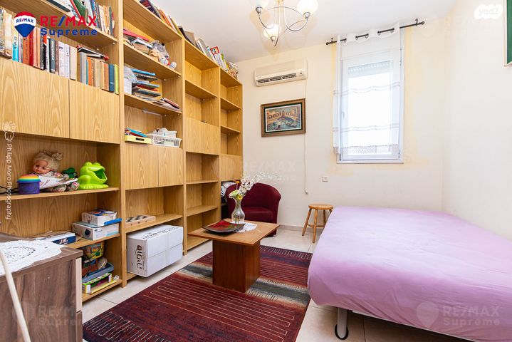 דירה, יהונתן נתניהו, אביבים, קרית מוצקין