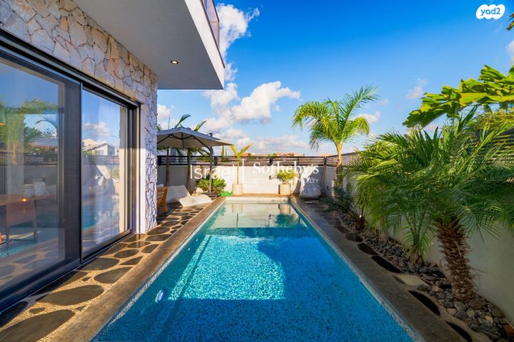 בית פרטי/ קוטג', שלום לחמי, טירת שלום, נס ציונה