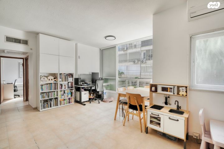 דירה, הרב צירלסון 18, הצפון החדש - צפון, תל אביב יפו