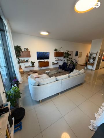 דירה, דרך שלמה 54, גבעת הרצל, אזור המלאכה יפו, תל אביב יפו