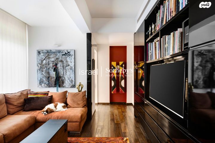 דופלקס, אלכסנדר סשה ארגוב, המשתלה, תל אביב יפו