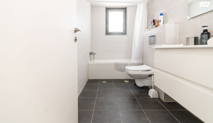 דירה, שמואל שרירא, רביבים, גני ראשון, ראשון לציון