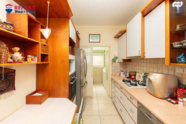 דירה, יהונתן נתניהו, אביבים, קרית מוצקין