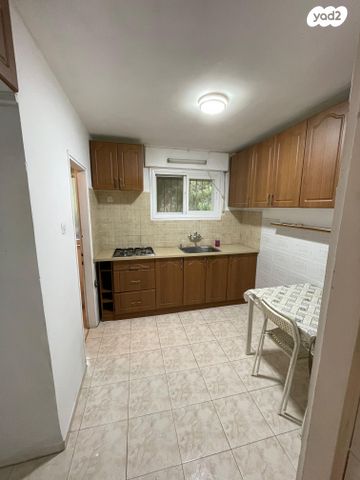 דירה, חטיבת כרמלי 48, נווה פז, חיפה