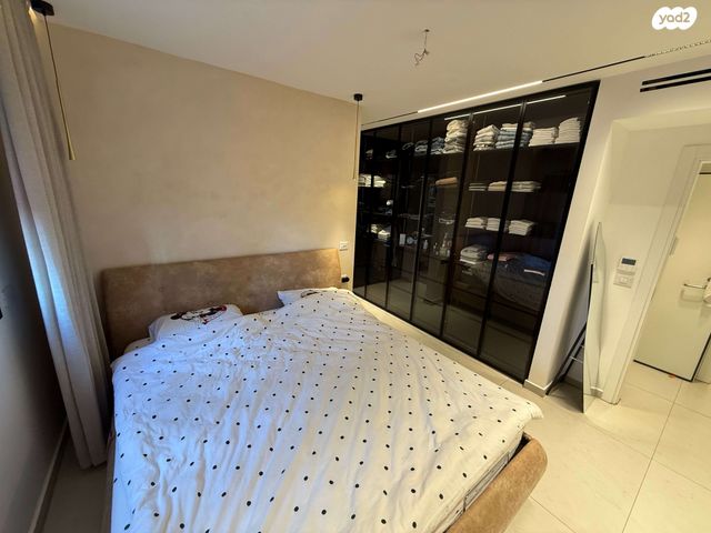 דירת גן, כרמי גת, קרית גת