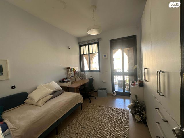 גג/ פנטהאוז, קדם, עג'מי, גבעת העליה, תל אביב יפו