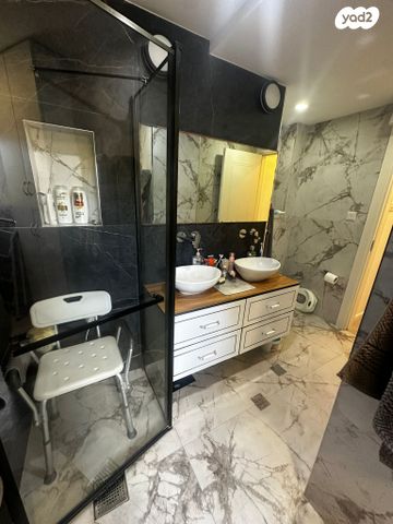 דירה, ליאון בלום, רמת הדר, חיפה