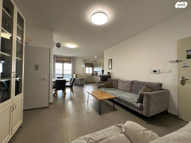 דירת גן, האלומה 8, הדגן, אפרת