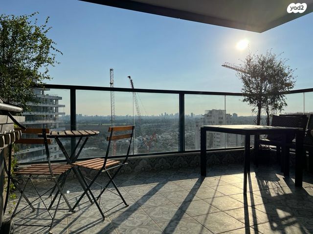 דירה, יונה וולך, גרין פארק החדשה, הוד השרון