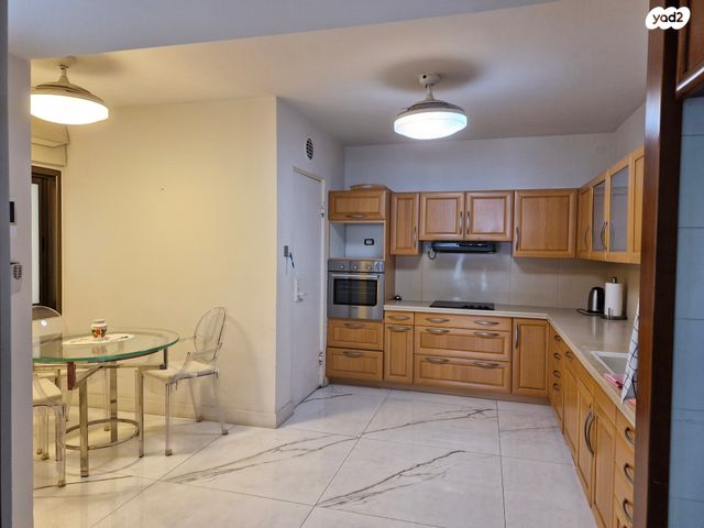 דירה, אזורי חן, גימל החדשה, תל אביב יפו