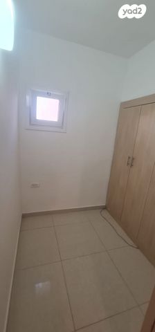 דירה, זכריה הלל 13, מחנה יהודה, פתח תקווה