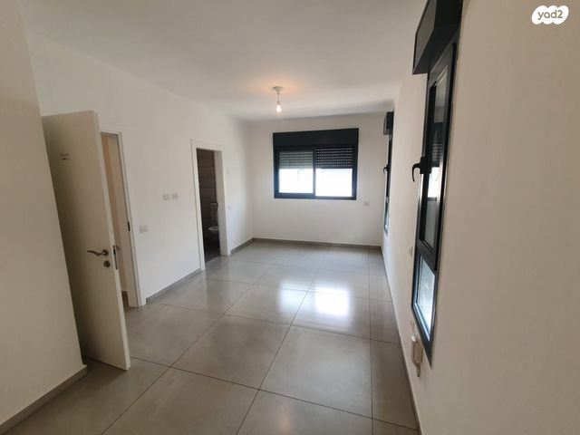 בית פרטי/ קוטג', אור ים, אור עקיבא