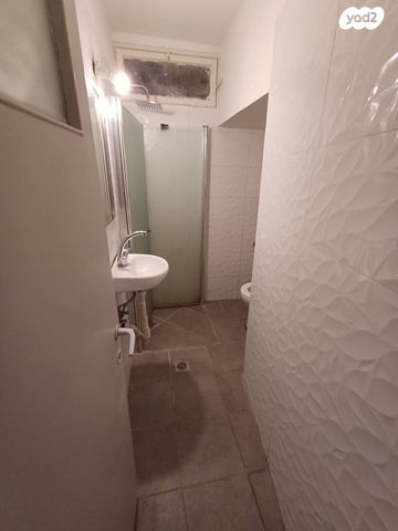 דירה, יעקב קינמון, עפולה