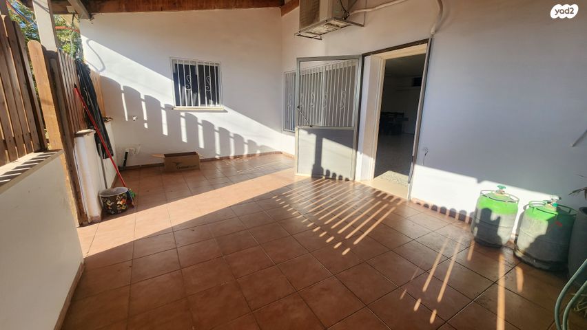 דירת גן, שפרינצק, דרום, צפת