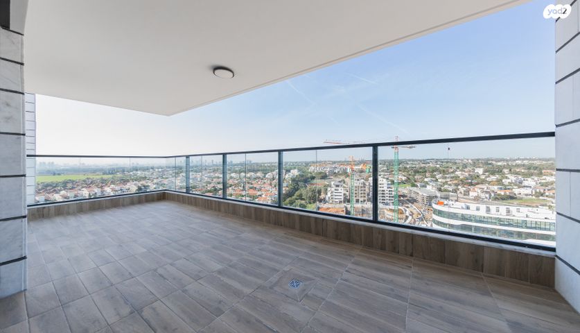 דירה, יונה וולך, גרין פארק החדשה, הוד השרון