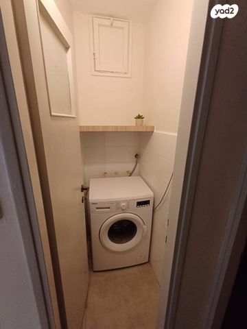 דירה, יעקב קינמון, עפולה