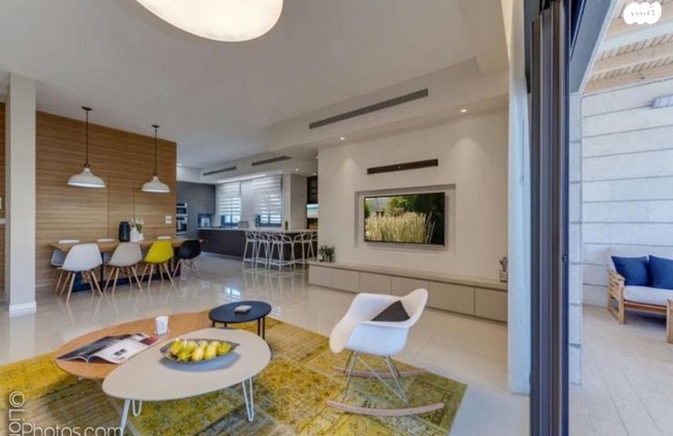 דופלקס, כפר סבא