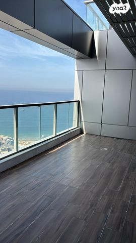 גג/ פנטהאוז, אשקלון