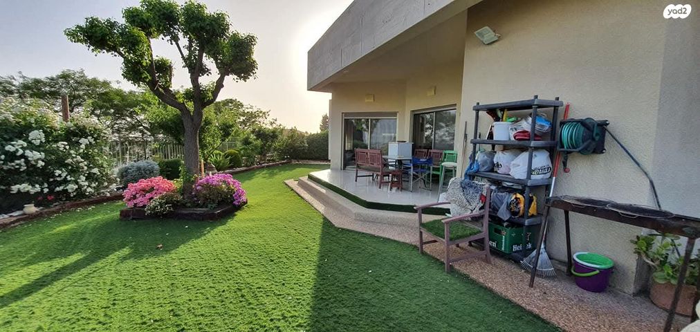 בית פרטי/ קוטג', ברקת, נווה אורנים, צפת