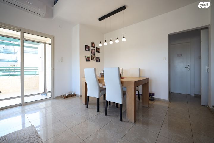 גג/ פנטהאוז, שכונה ח', מבשרת ציון