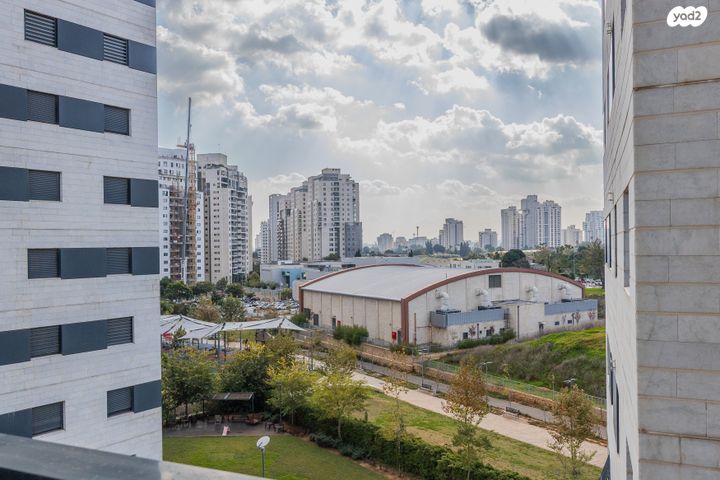 דירה, מתחם 1200, הוד השרון