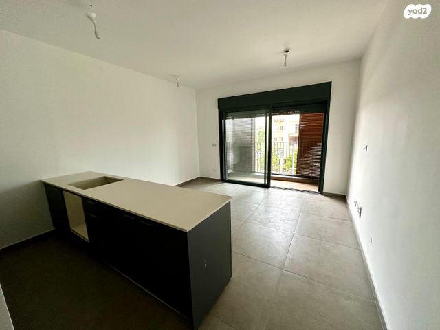 דירה, שדרות ירושלים 133, מכללת תל אביב יפו, דקר, תל אביב יפו