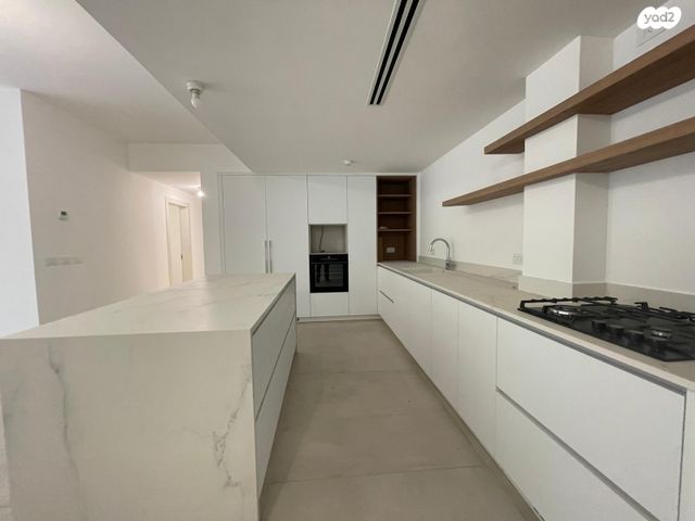 דירה, הדר, רמת השרון