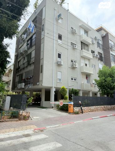 דירה, שדרות ח"ן, ב' / צפון מערב העיר, רחובות