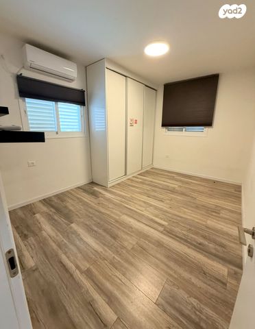 דירה, שדרות ח"ן, ב' / צפון מערב העיר, רחובות