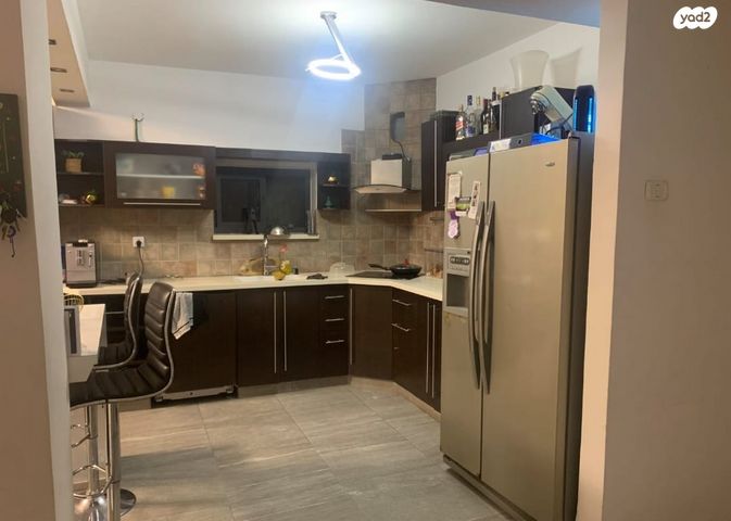 דירת גן, בר כוכבא, אחוזת כנרת, טבריה