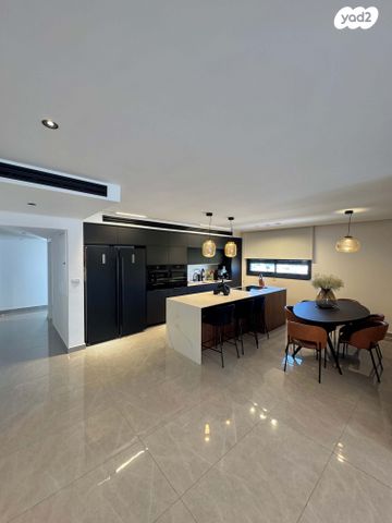 גג/ פנטהאוז, פארק הנחל, באר שבע