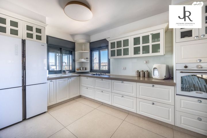 גג/ פנטהאוז, חומת שמואל, הר חומה, ירושלים