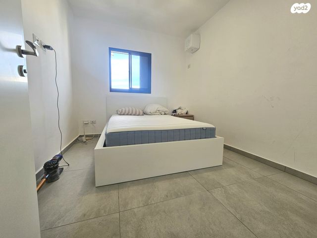 דירה, יוסף הגלילי 22, שכונת בן גוריון, מרכז העיר ג', רמת גן