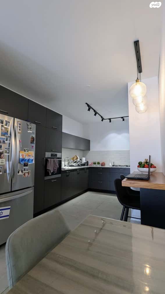 דירה, רעננה