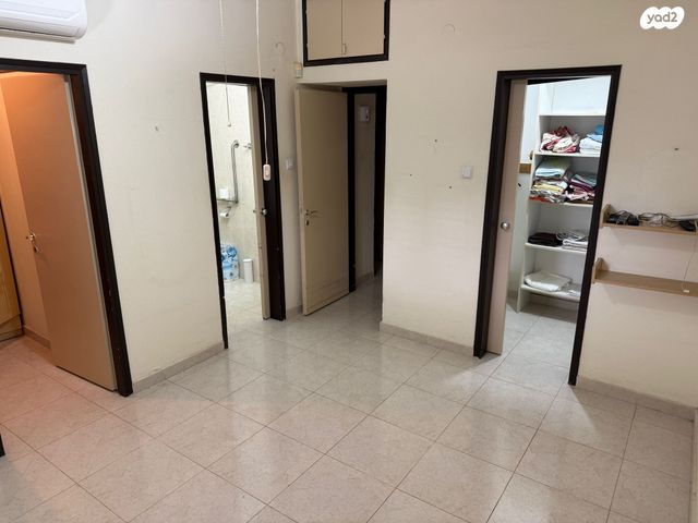 גג/ פנטהאוז, נחל ליטאני, רובע י"א, אשדוד