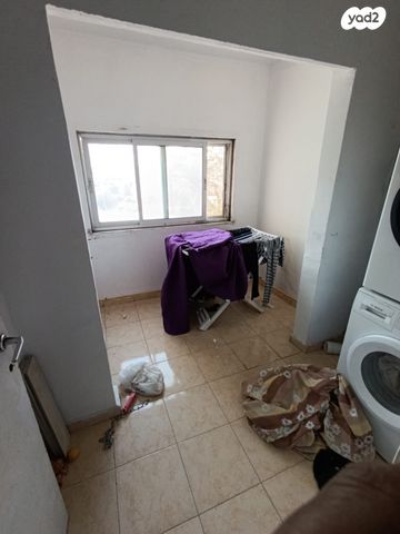 דירה, שדרות כלב בן יפונה, קרית ארבע