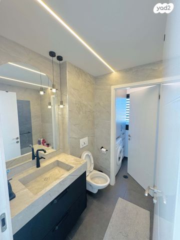 גג/ פנטהאוז, פארק הנחל, באר שבע