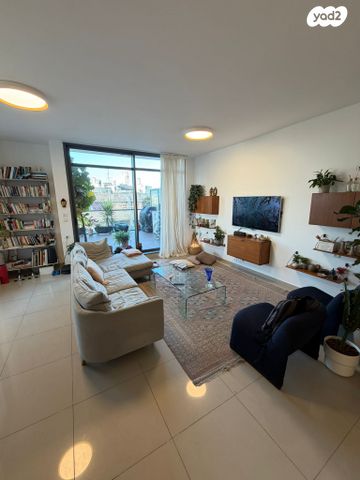 דירה, דרך שלמה 54, גבעת הרצל, אזור המלאכה יפו, תל אביב יפו